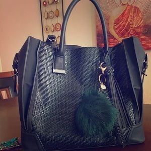 STEVEN MADDEN CROSSBODY PURSE 👛 ❤️